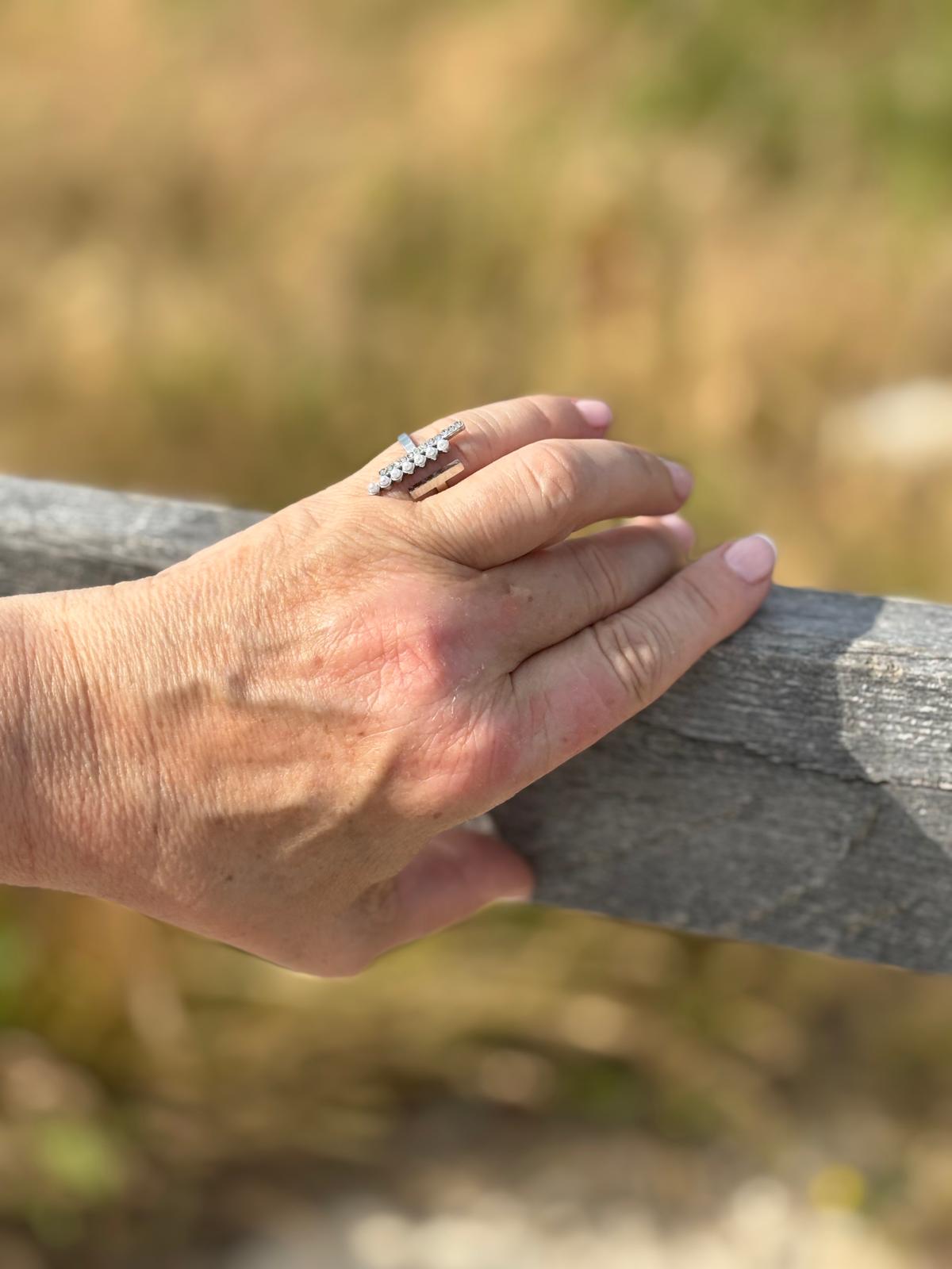 Bague Stella bijou luxueux élégant, vue complète - bague toutes saisons entretien simple durable pour occasions variées du casual au formel