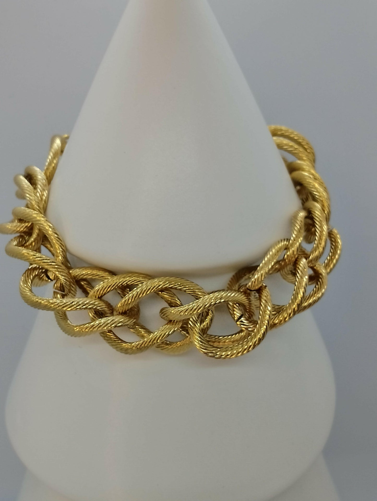 Bracelet Iris acier inoxydable doré maille gourmette double striée, vue de face - bracelet élégant durable 17cm + 3cm réglage pour bureau et soirées ville