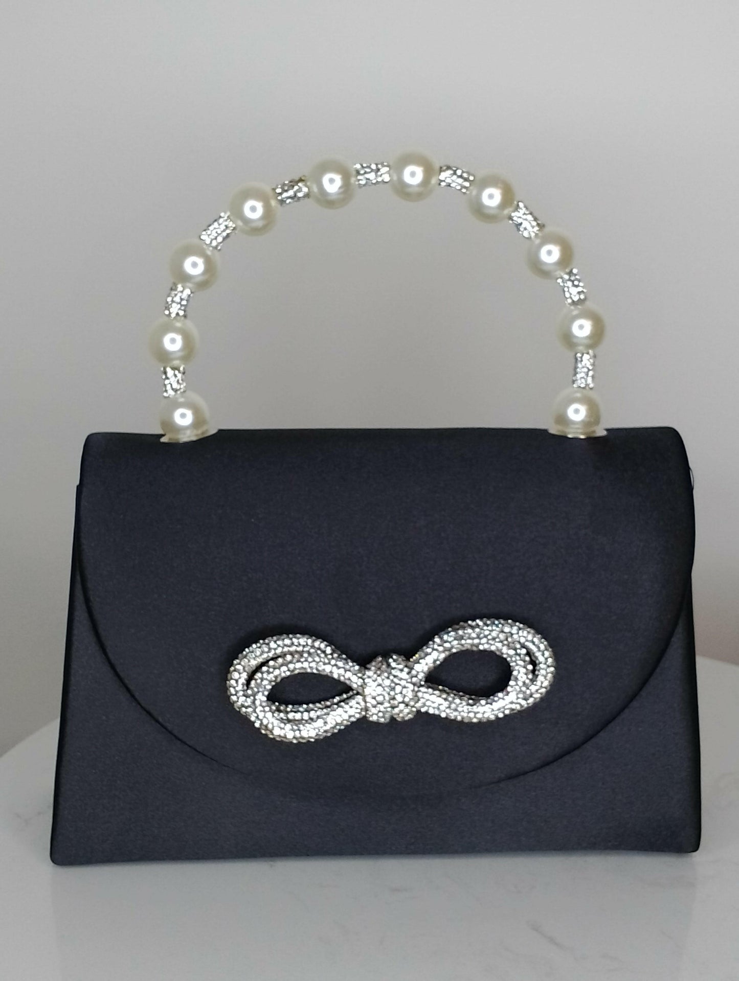 Sac Perla détails précieux scintillants, vue complète - sac compact léger fermeture bouton pression pour soirées mondaines et fêtes fin d'année