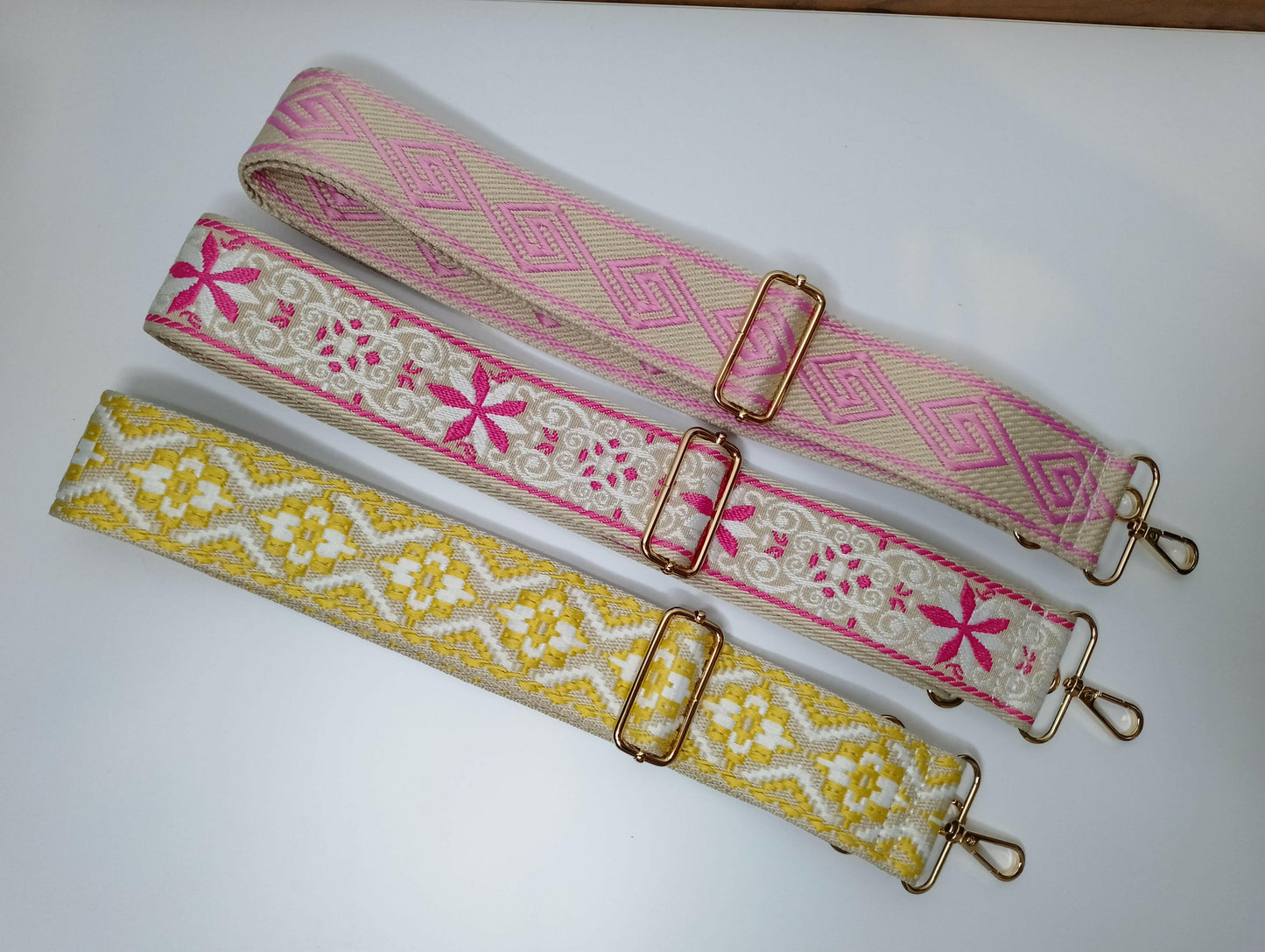 Sangle sac Léa tissage haute qualité attache dorée, vue de face - sangle élégante largeur 5cm longueur 129cm pour bureau et soirées ville