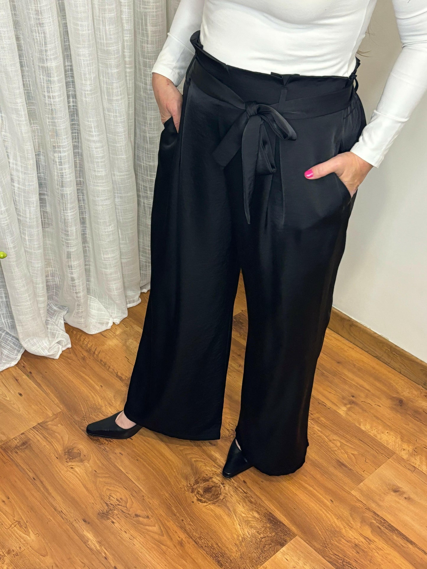 Pantalon Louis en noir.
