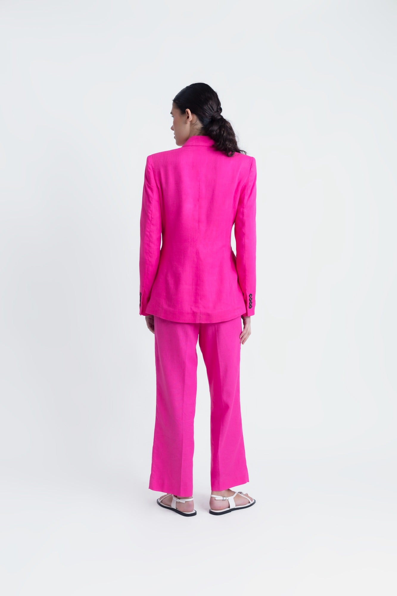 Veste Rosa style décontracté chic, vue d'ensemble - veste féminine adaptée à différentes morphologies