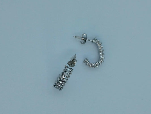 Boucles Christalia style glamour touche sophistiquée, vue portée - boucles sans nickel polyvalentes toutes saisons pour anniversaires et fêtes Noël