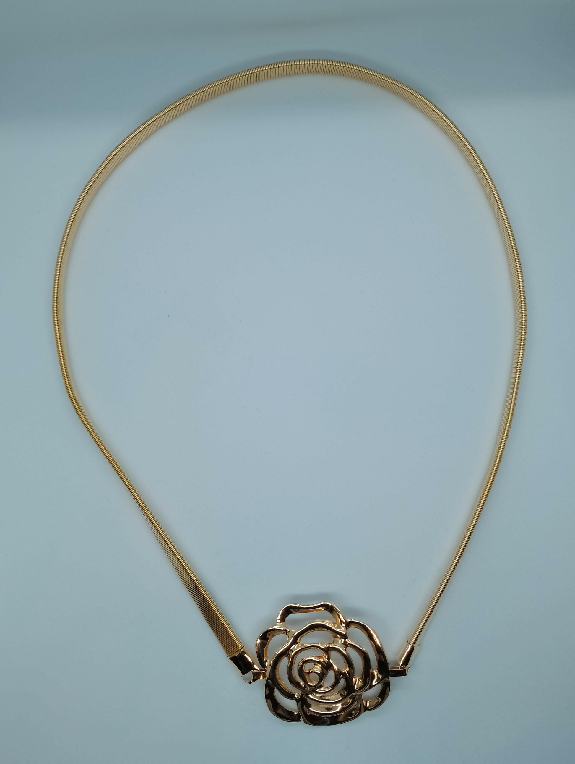 Ceinture Floralie-Extérieur en alliage flexible effet métallique - Fermeture par une fixation crochet - Existe en TU - Largeur : 1cm