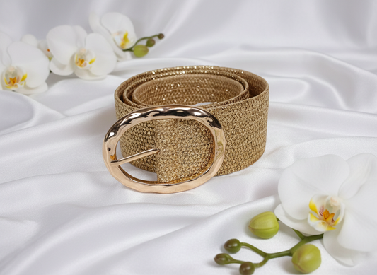 Ceinture Lys design intemporel sophistiqué, vue portée - ceinture polyvalente toutes saisons pour pantalons jupes robes ou manteau hiver