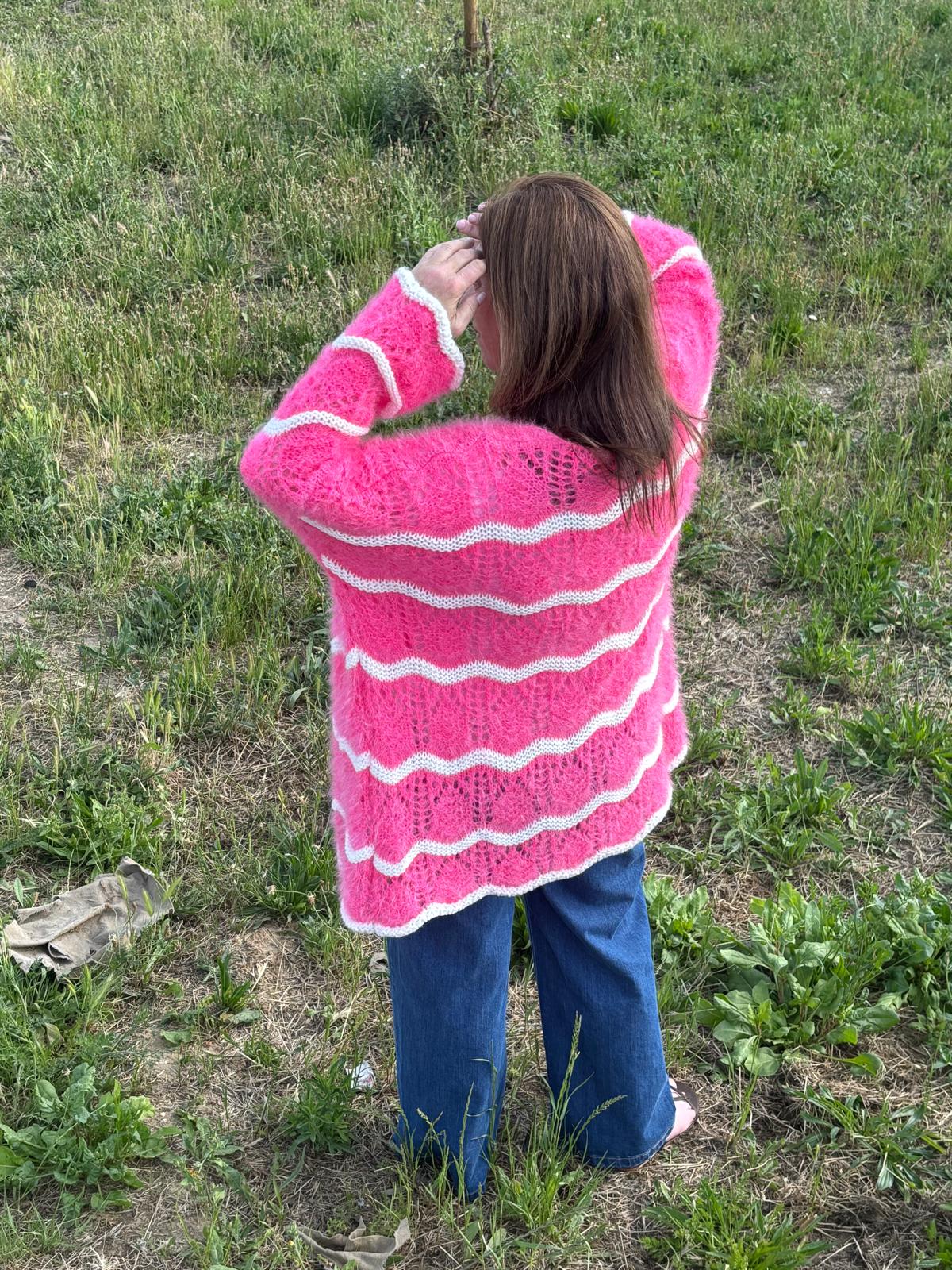 Gilet Amélie fantaisie rayures coloris variés, vue détaillée - gilet tout doux disponible noir corail beige crème rose, ne se boutonne pas