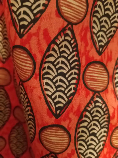 Gros plan imprimé ethnique terracotta pantalon Zara Kids — BONITALUZ