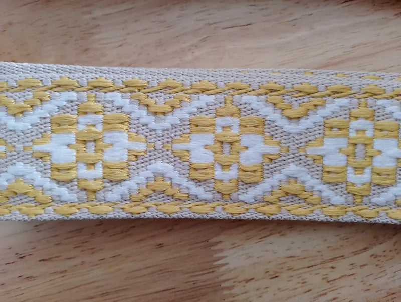 Sangle sac Léa jaune paille brodée dorée - sangle interchangeable BONITALUZ