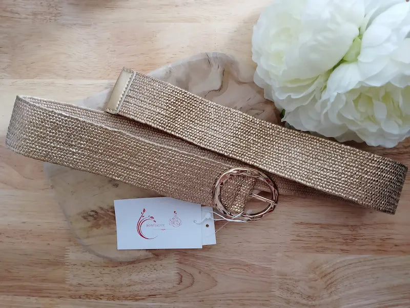 Détail boucle argentée ceinture tressée Lys – BONITALUZ