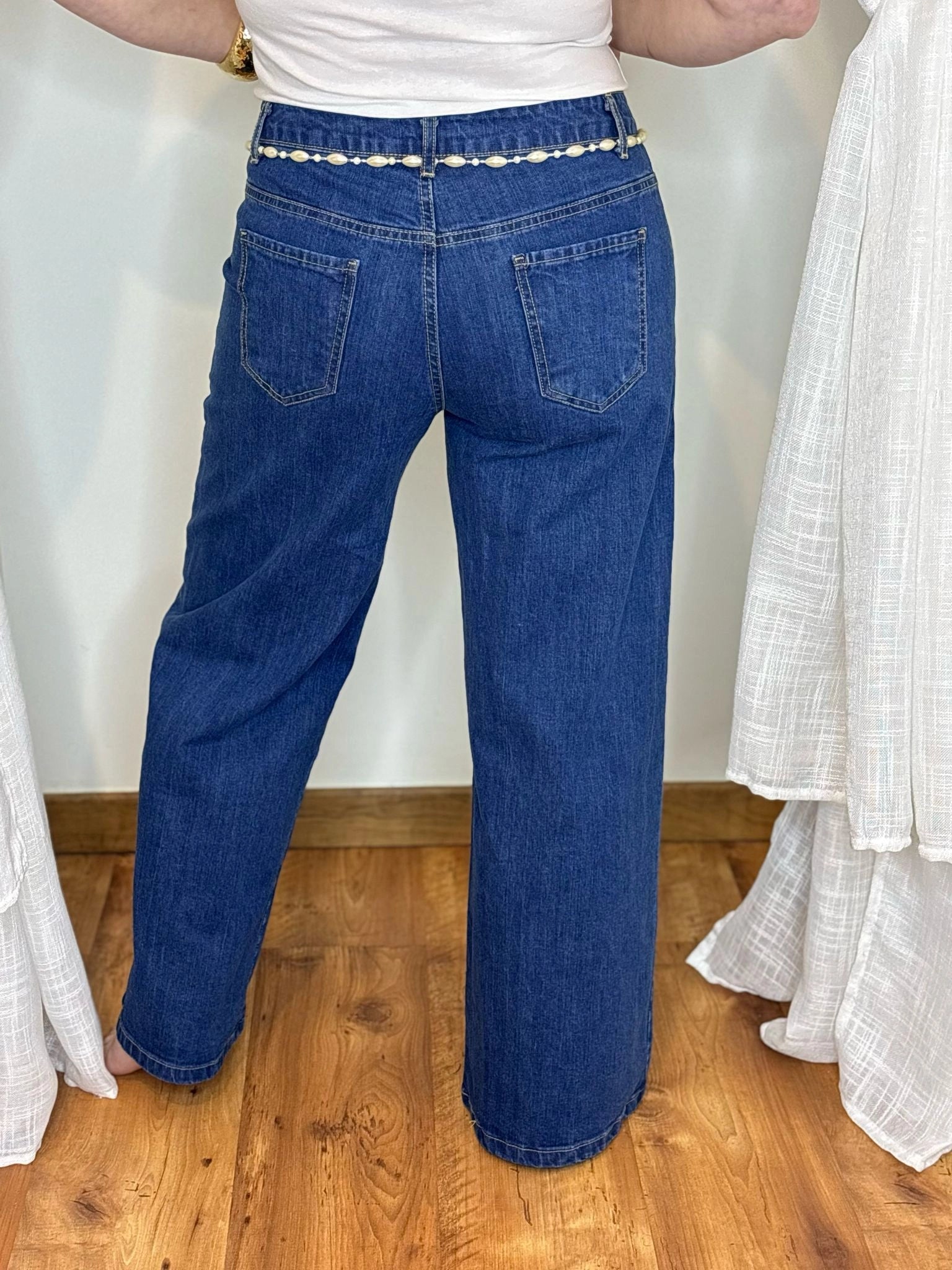 Jean Blue wide leg - vue de dos portée - BONITALUZ