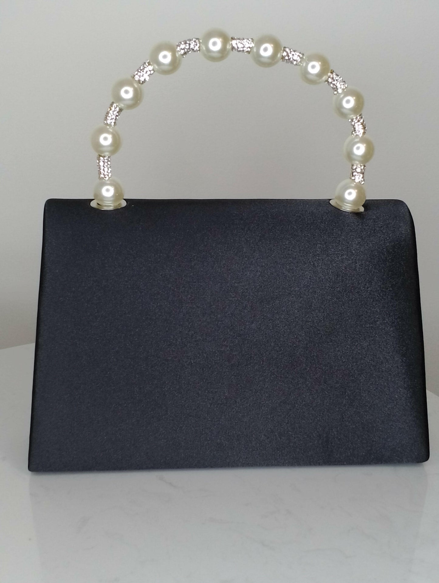 Sac Perla élégance intemporelle, vue d'ensemble - sac féminin polyvalent coloris neutres pour occasions spéciales toutes saisons