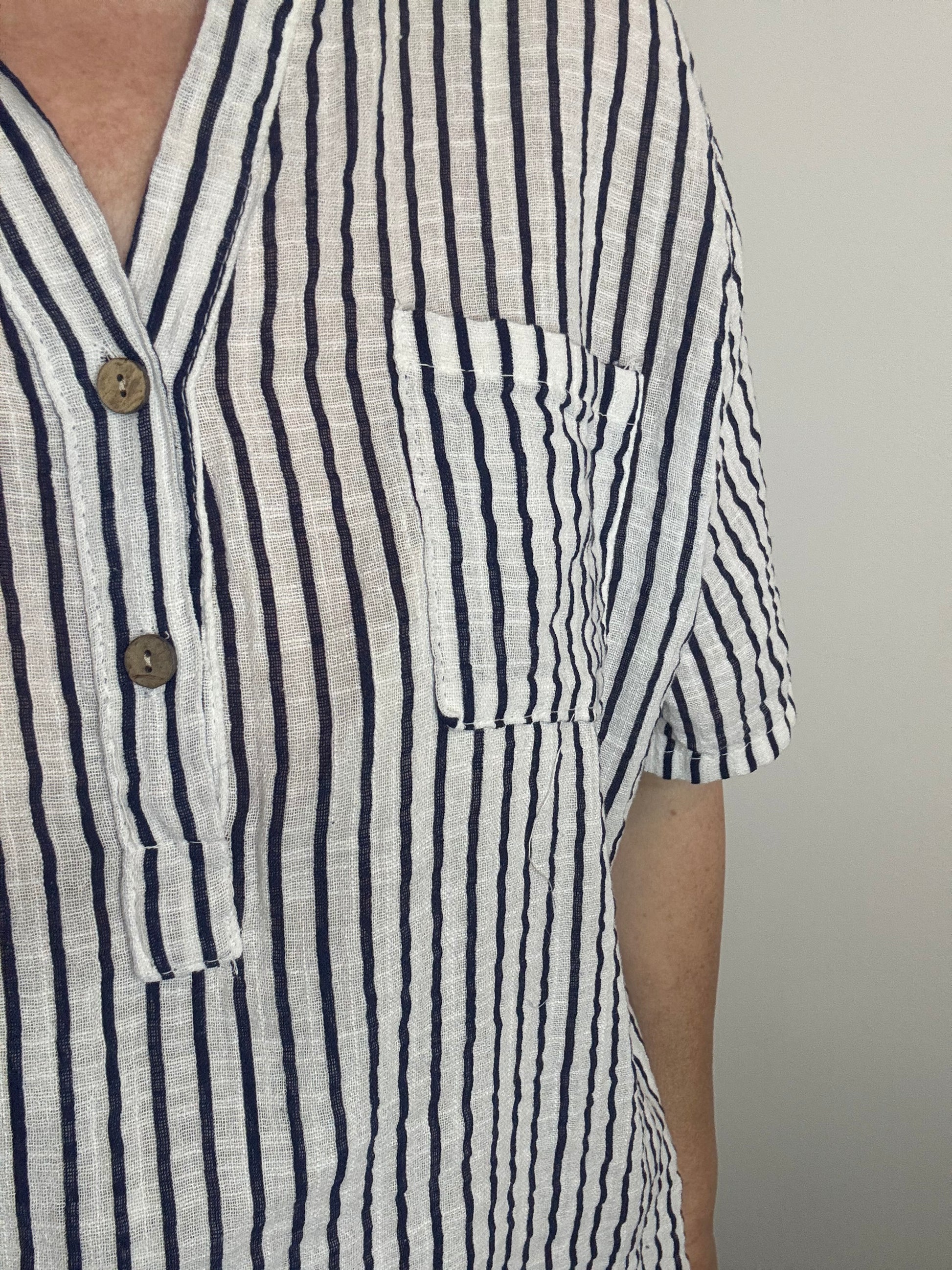 "Tunique Hugo rayée bleu blanc - esprit maritime intemporel, confort été femme"