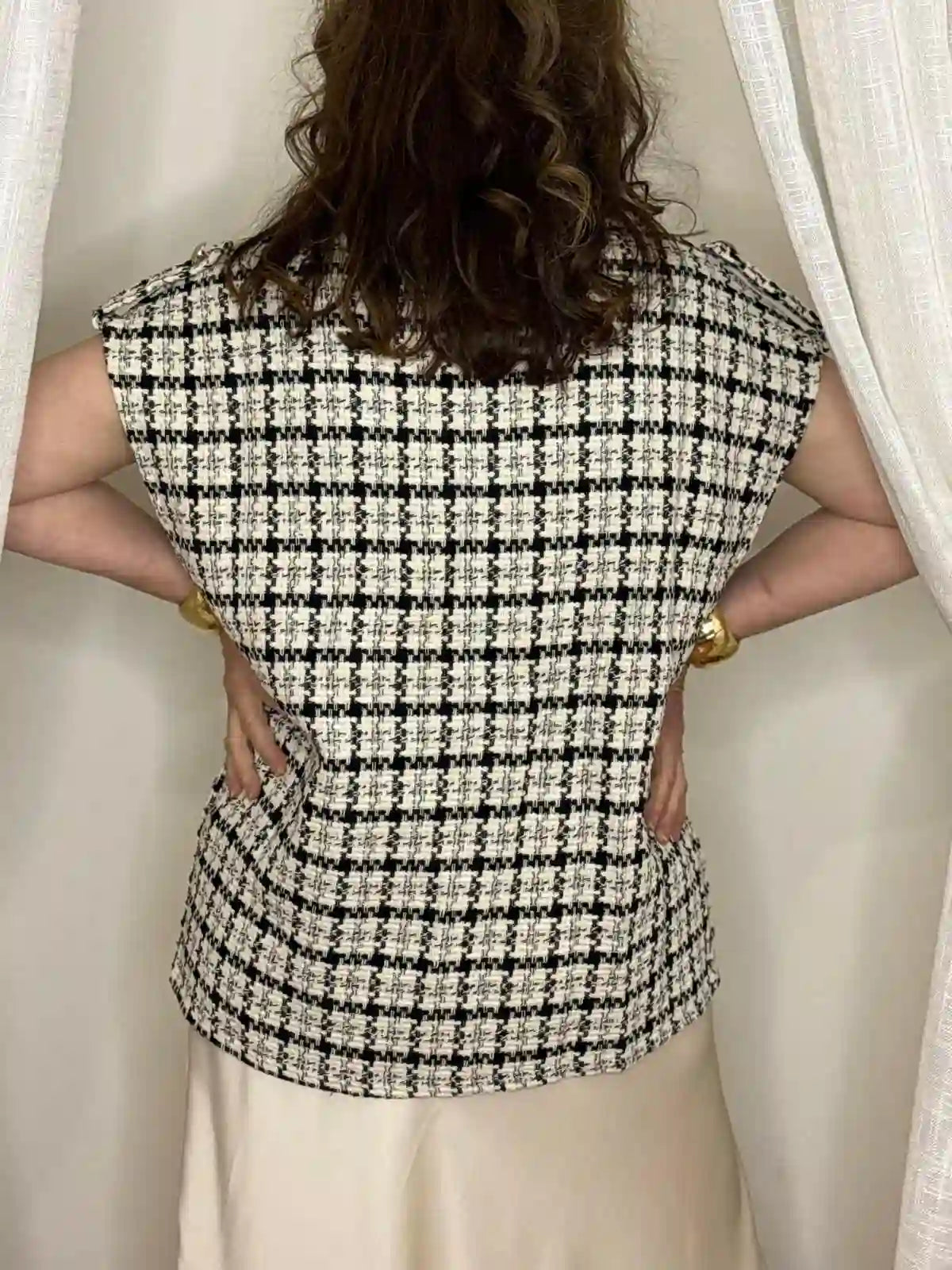 Veste Armonia femme tweed écossais vue dos silhouette élégante BONITALUZ
